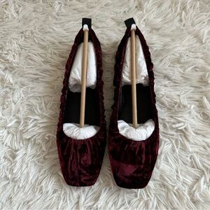 Vince Camuto Verline Mary Jane Square Ballet Flat Red Crushed Velvet Size 6